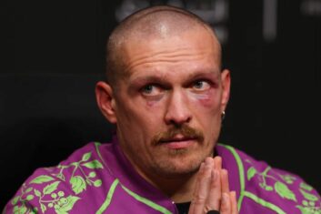 Александр Усик